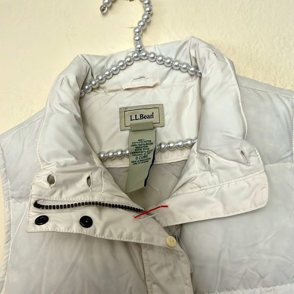 LL Bean M puffer vest nwt - Picture 3 of 6